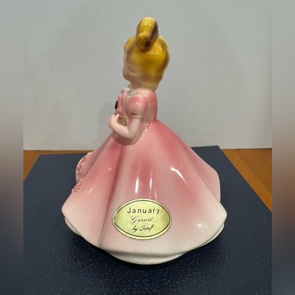 Josef 1950s vintage birthday figurine january garnet - Picture 2 of 8
